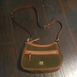 Dooney & Bourke Bags - Dooney & Bourke Olive Crossbody Bag Dooney & Bourke Bags - Dooney & Bourke Olive Crossbody Bag